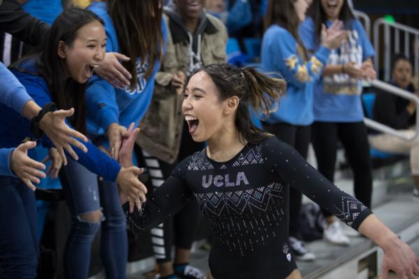 VIDEO Katelyn Ohashi Si Ritira Lultimo Toccante Esercizio Al Corpo