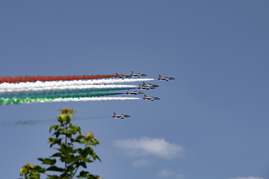 Frecce Tricolori oggi a Palermo e Cagliari orario di transito e programma