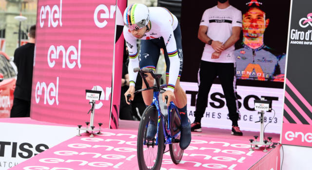 Giro D Italia 2021 Filippo Ganna Le Ultime Cronometro Mi Avevano Fatto Male Volevo Questa Vittoria Oa Sport