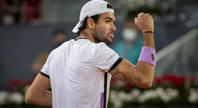 Live Berrettini Zverev 7 6 4 6 3 6 Finale Masters1000 Madrid In Diretta L Azzurro Fa Sognare Poi Si Spegne Il Tedesco Fa Doppietta In Spagna Oa Sport