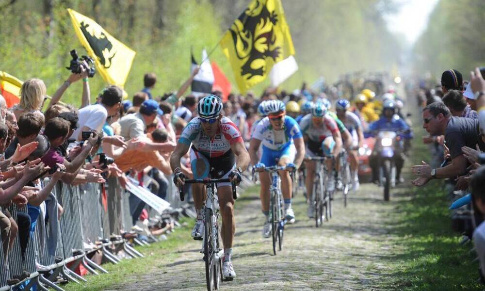 Parigi-Roubaix 2024, svelato il percorso: sempre più pavé, confermati i settori iconici