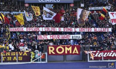 Striscione nella Curva Sud (© Photo LiveMedia/Domenico Cippitelli)