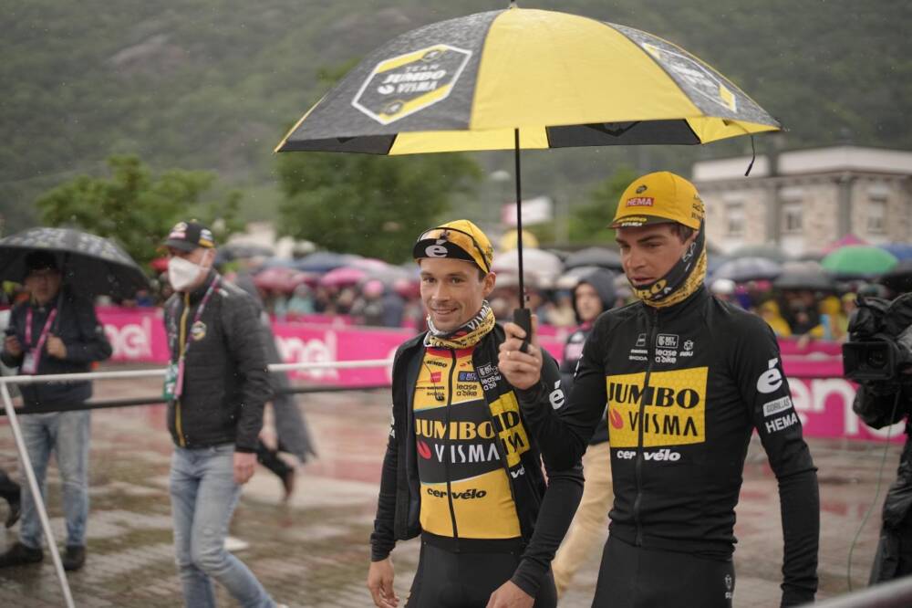 Primoz Roglic pioggia Giro