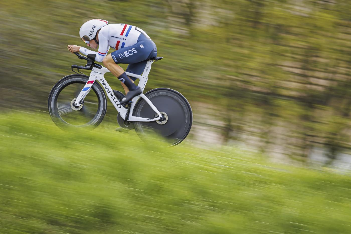 Ciclismo, Team Ineos è caos. Ethan Hayter: “E’ il momento di cambiare”