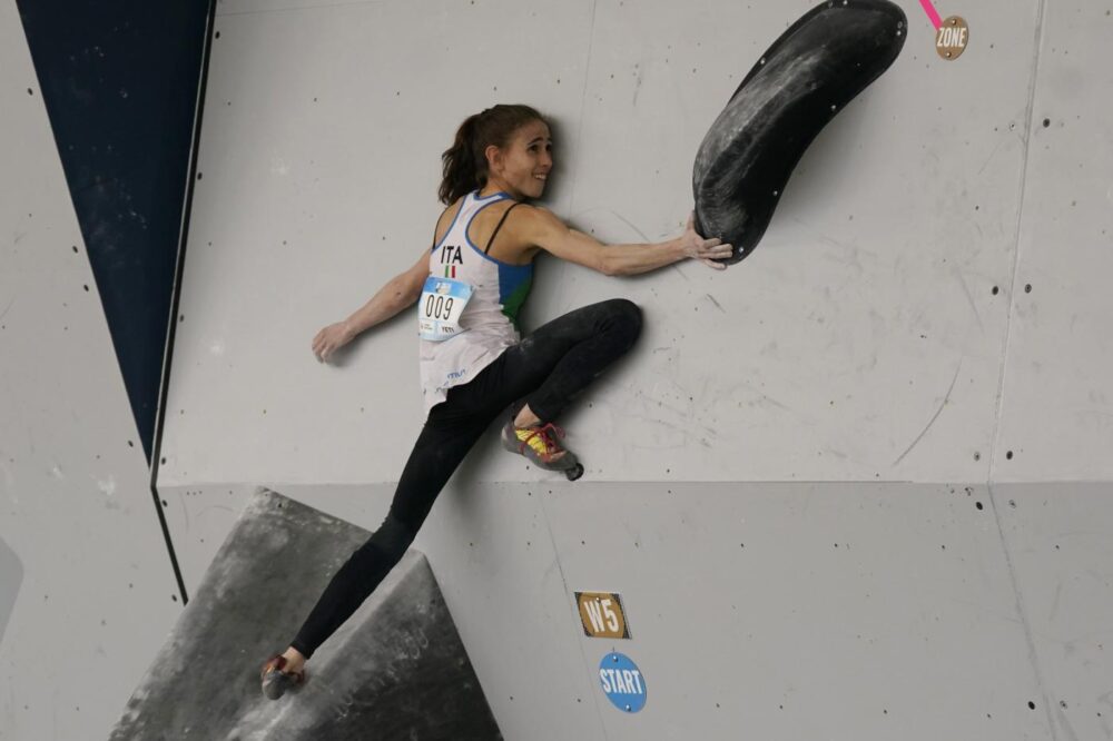 Arrampicata sportiva, Laura Rogora lanciata nelle qualificazioni alle Olimpiadi: seconda dietro a Bertone
