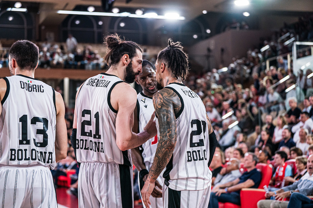 LIVE Asvel Villeurbanne-Virtus Bologna 84-87, Eurolega basket in DIRETTA:  le V Nere giocano meglio nel finale e conquistano la quarta vittoria di fila