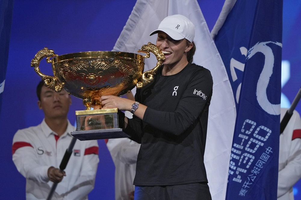 WTA Pechino 2023 Iga Swiatek domina la finale con Samsonova e vince il