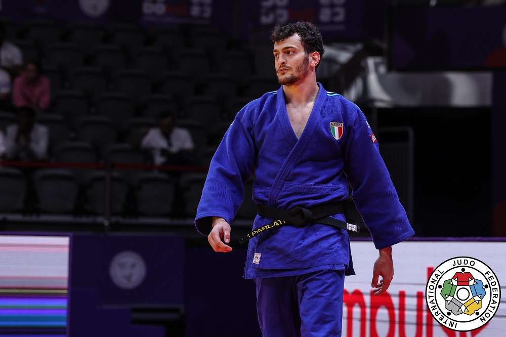 Judo, Christian Parlati esce di scena negli ottavi di finale dei -90 kg agli Europei 2023: azzurro debilitato dalla febbre