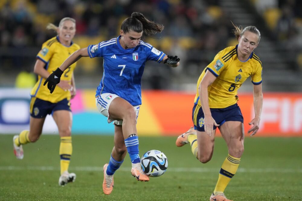Calcio femminile: l’Italia esce con le ossa rotte dalla seconda amichevole. Con l’Inghilterra finisce 5-1
