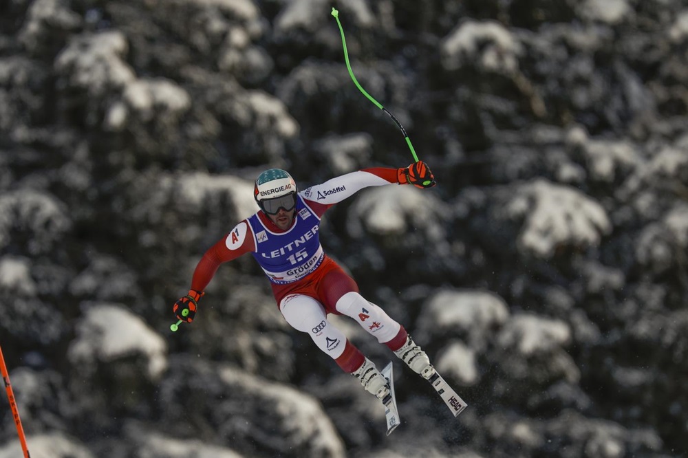 Sci alpino, Vincent Kriechmayr vince per 0.02 il superG della Val Gardena. Casse e Bosca in top10
