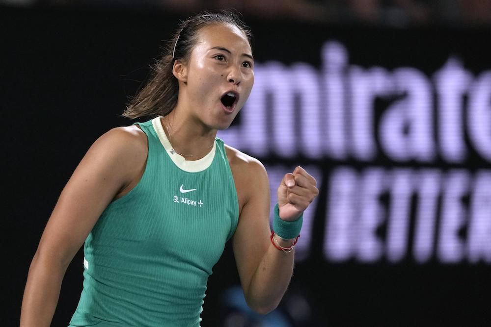 Australian Open 2024, Qinwen Zheng sconfigge in rimonta Kalinskaya e raggiunge Yastremska in semifinale