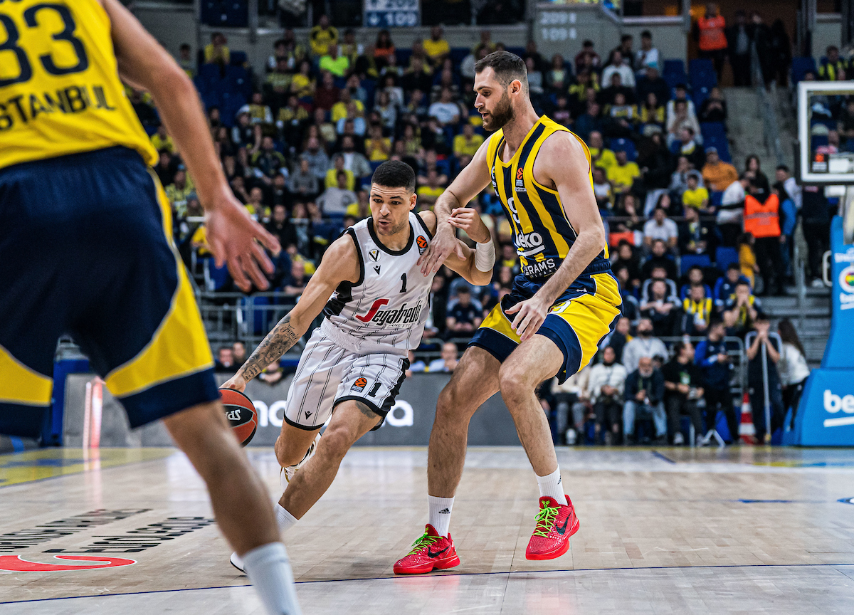 Basket, la Virtus Bologna ospita il Fenerbahce Istanbul in Eurolega per  conservare il terzo posto