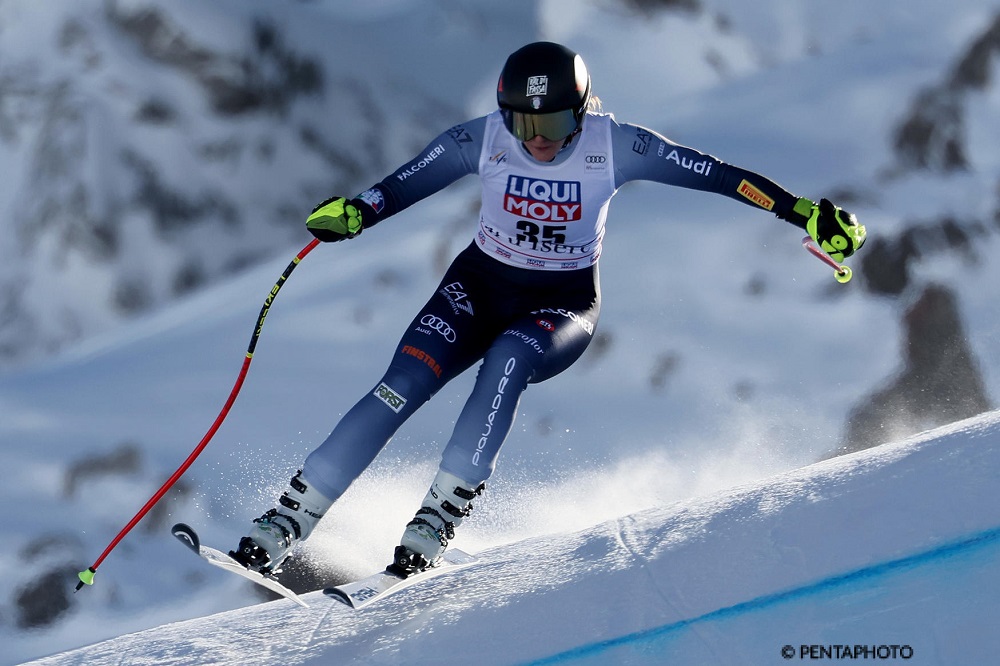 Sci alpino, brutta caduta per Monica Zanoner nella discesa di Orcieres Merlette di Coppa Europa. 2a Sara Thaler