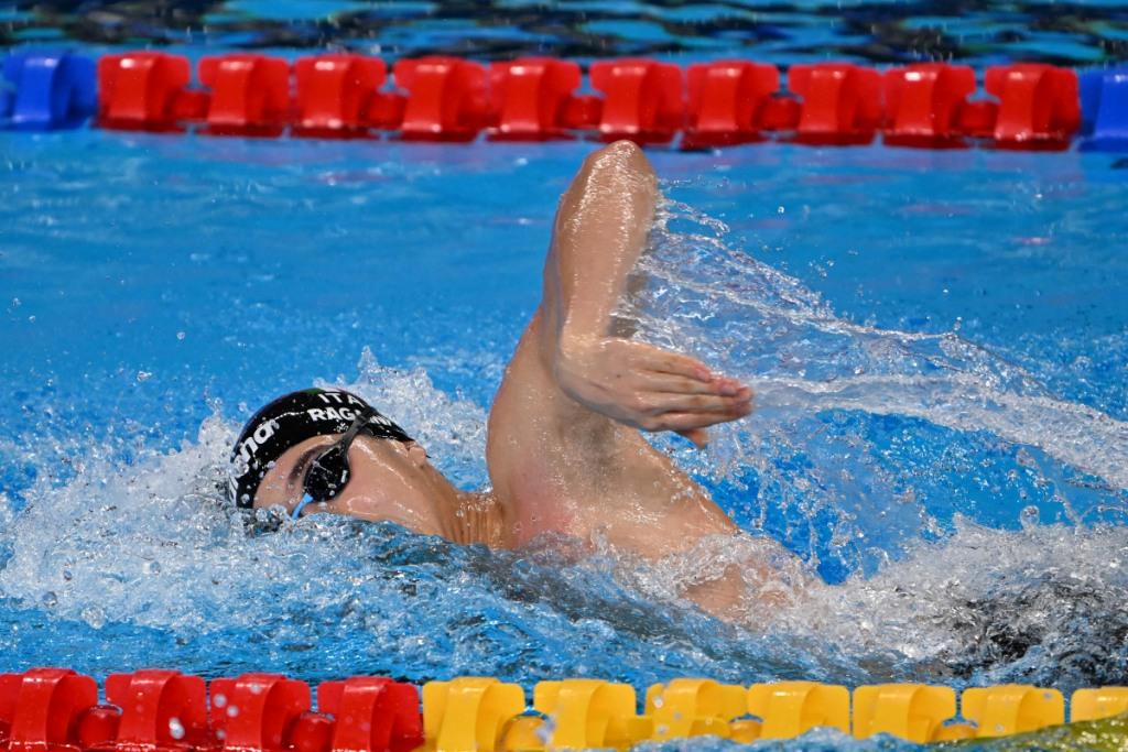 Nuoto, Alessandro Ragaini stupisce nei 200 sl e vola alle Olimpiadi di Parigi!