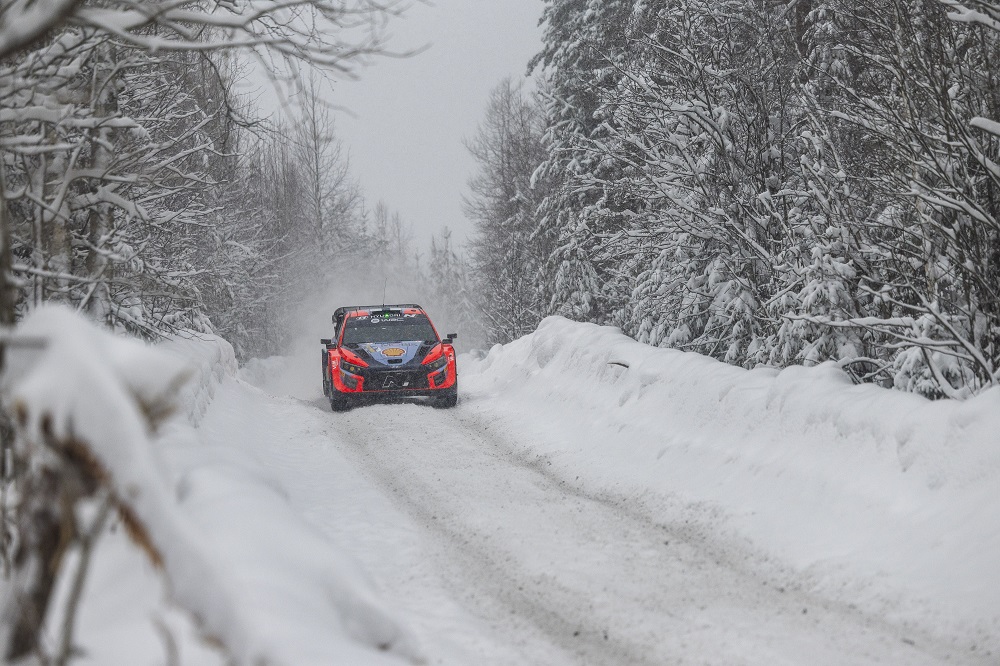 Rally Svezia, Esapekka Lappi ad un passo dal successo, oggi Neuville protagonista