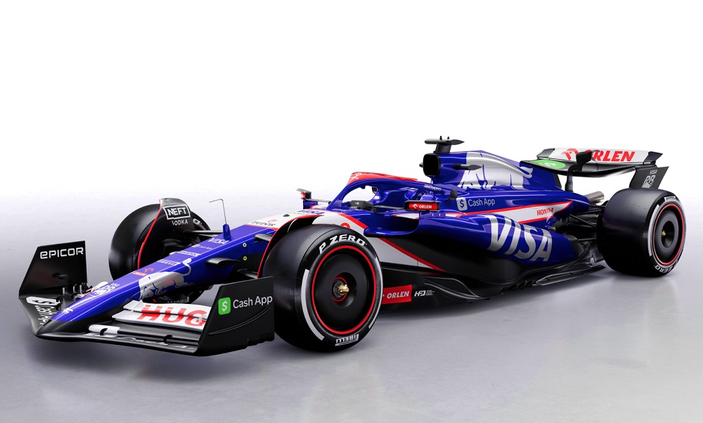 F1, presentata la Racing Bulls: la VCARB-01 stupisce per le sue forme