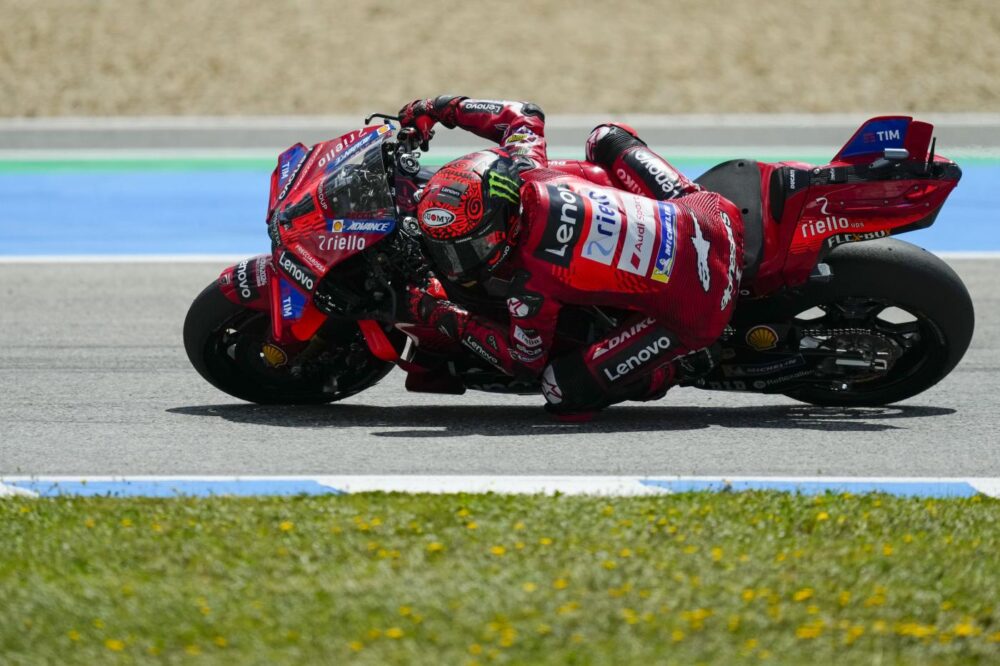 MotoGP, Francesco Bagnaia: “Ho aspettato un’ora nel box per analizzare tutto. Abbiamo perso una grande occasione”