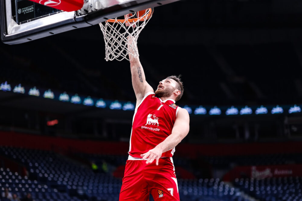 Basket: Olimpia Milano fuori dall’Eurolega. Sconfitta contro il Maccabi, ma anche vincere non sarebbe bastato