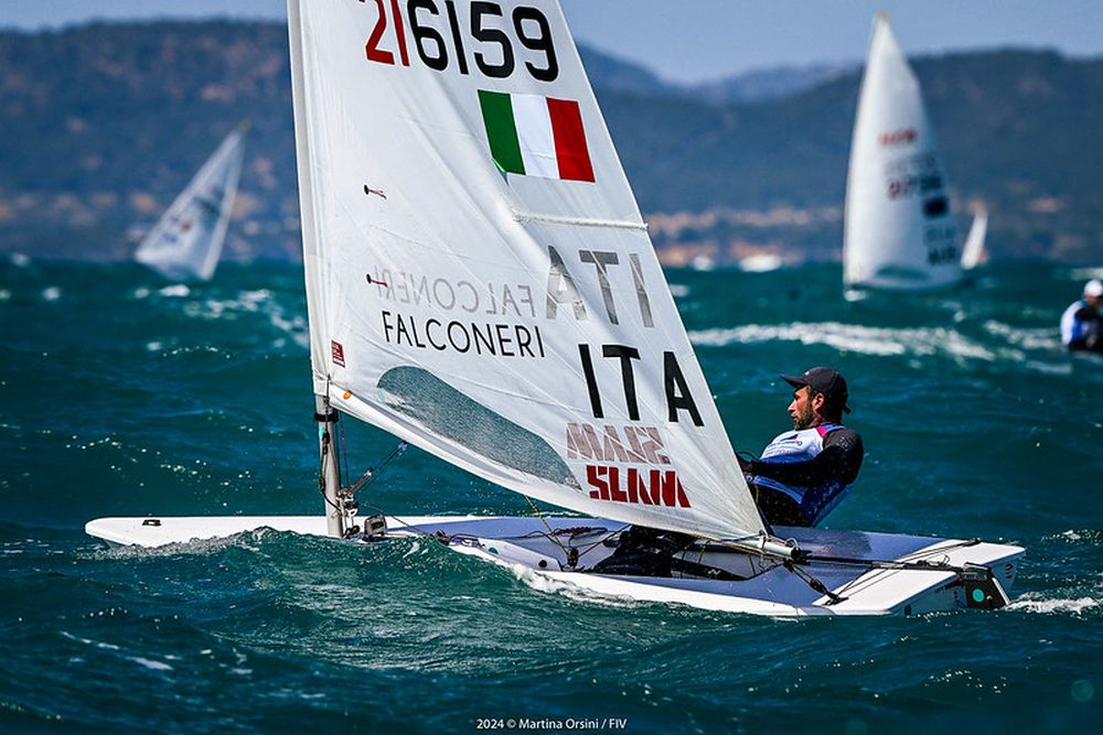 Vela, annullate le ultime regate di laser maschile alle Olimpiadi. Chiavarini in Medal Race