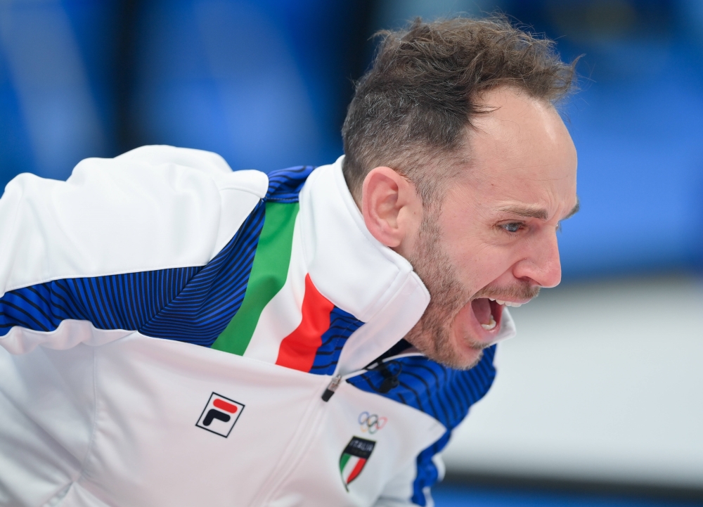 Curling, rimonta tardiva per l’Italia: la Germania passa all’extra-end, ora spareggio per i playoff