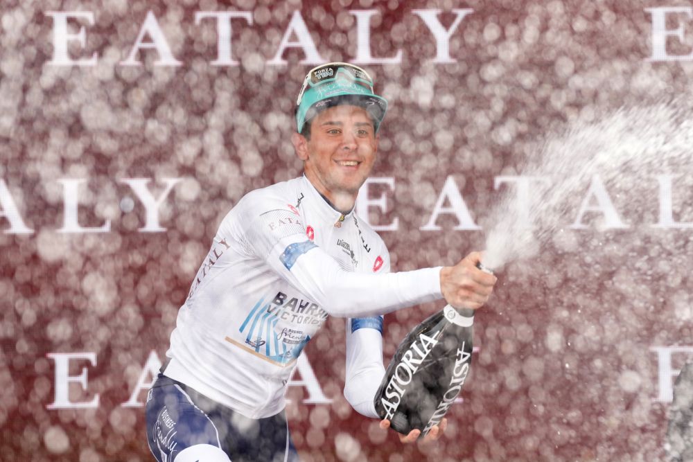 Pagelle Giro d’Italia 2024: Tiberi il più brillante fra gli ‘umani’, che fatica per Zana e Fortunato!