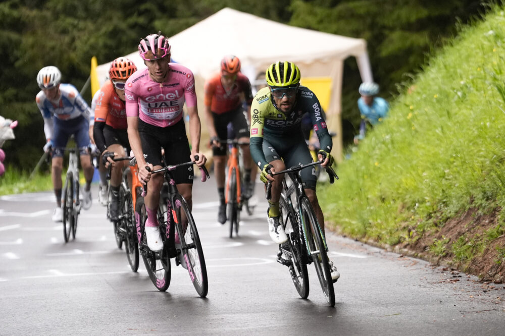 LIVE Giro d’Italia 2024, tappa di oggi in DIRETTA: frazione alpina con Passo Duron e l’arrivo a Sappada