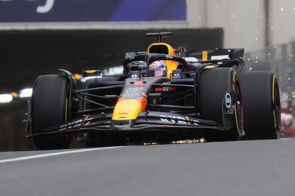 Max Verstappen critica la Red Bull: “Vettura troppo rigida, soffriamo i dossi di Montecarlo”