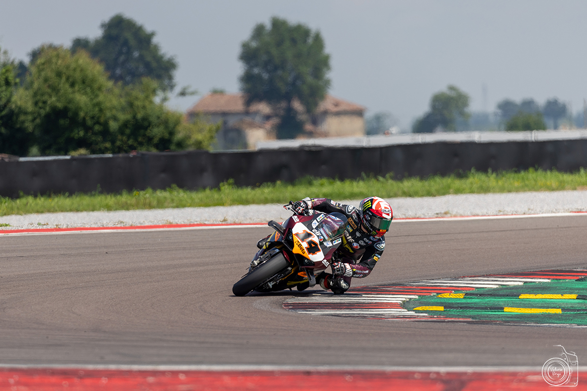 Superbike, Sam Lowes il più veloce in una FP1 poco utile al GP d’Italia