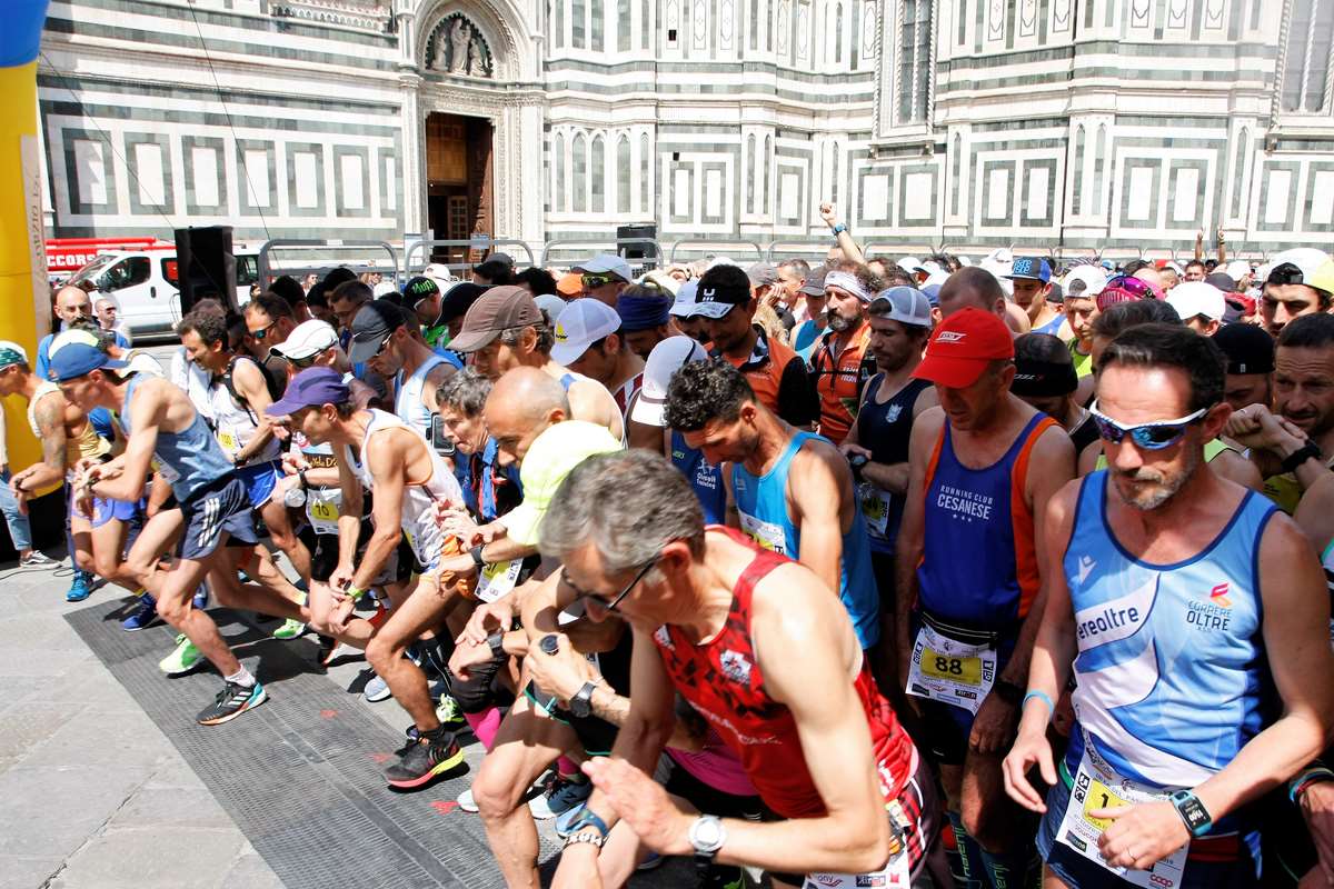 La 100 km Firenze-Faenza, campionato italiano di Ultramaratona: diretta streaming integrale su OA Sport