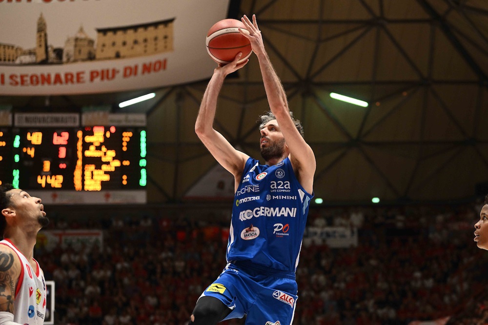 basket-amedeo-della-valle-brescia-ciamillo