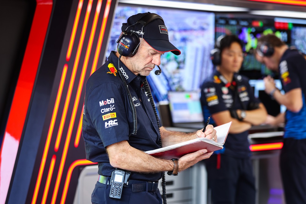 F1, la Red Bull sta faticando senza Adrian Newey? Due indizi fanno una prova…