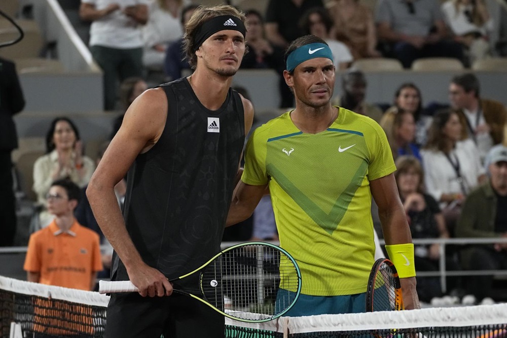 VIDEO Roland Garros 2024, il momento del sorteggio di Zverev-Nadal. Stupore in sala, Peréc mortificata