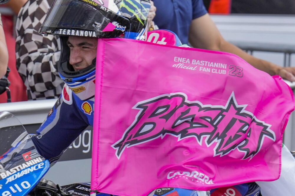 MotoGP, Enea Bastianini ridimensionato dal passaggio in KTM Tech3? No! È un trasferimento