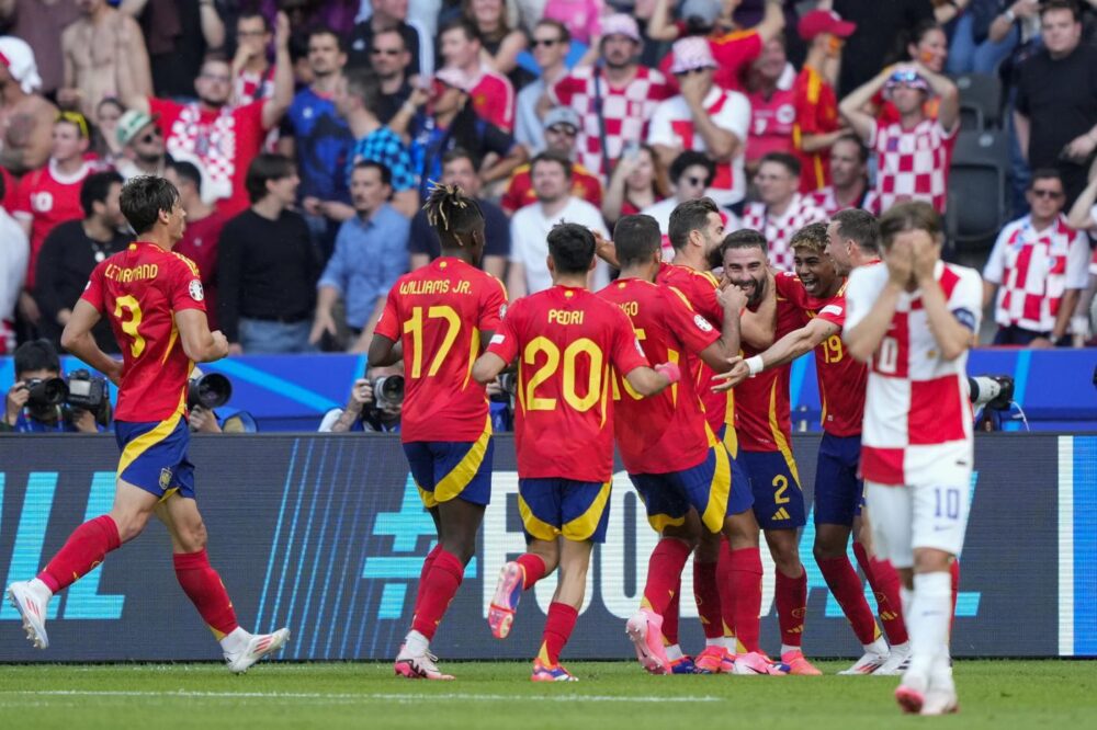 Calcio, la Spagna strapazza la Croazia agli Europei 2024. All’Olympiastadion finisce 3-0