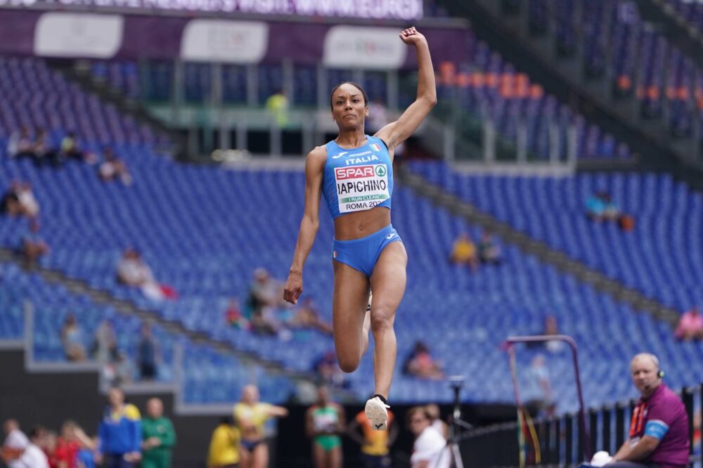 Atletica, Iapichino avanza spedita in finale alle Olimpiadi. Ripescaggi sui 1500, spallata di Chopra