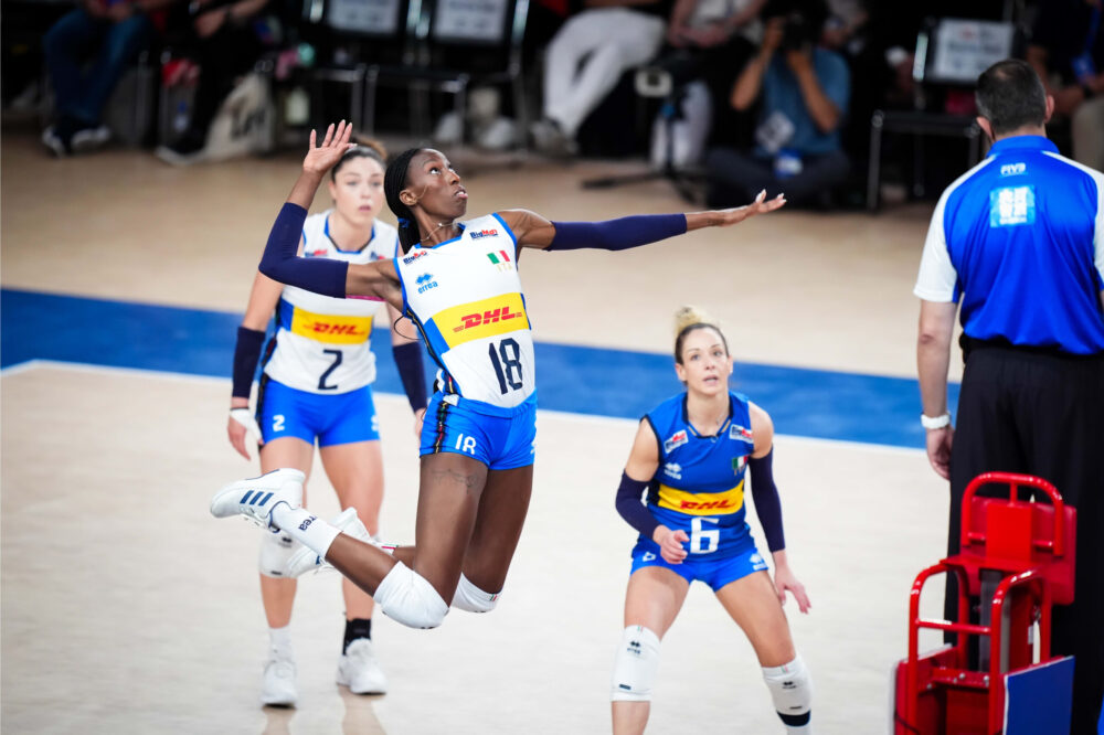 Volley femminile, l’Italia schianta gli USA! Prova di forza contro le Campionesse Olimpiche, Egonu top-scorer