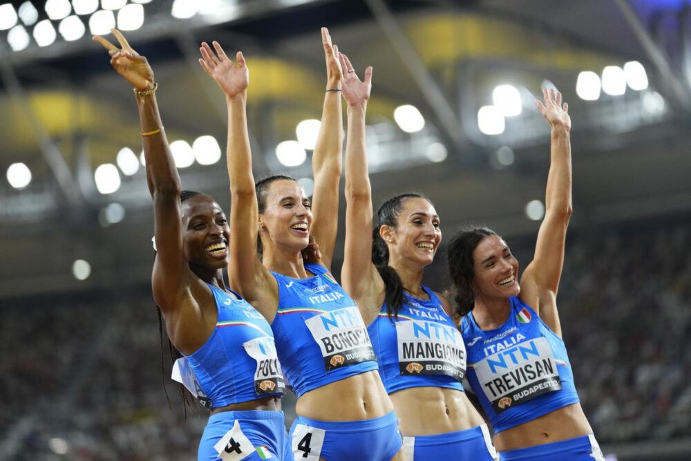 Italia 4x400