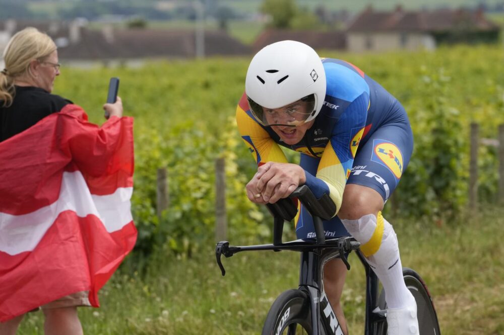 Tour de France 2024, Mads Pedersen si ritira dopo la caduta nella quinta tappa