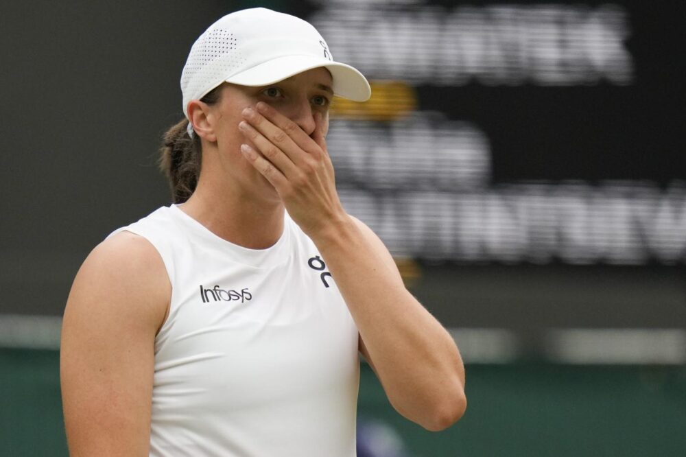Iga Swiatek commenta la sua sconfitta a Wimbledon: “Ho sbagliato dopo il Roland Garros”