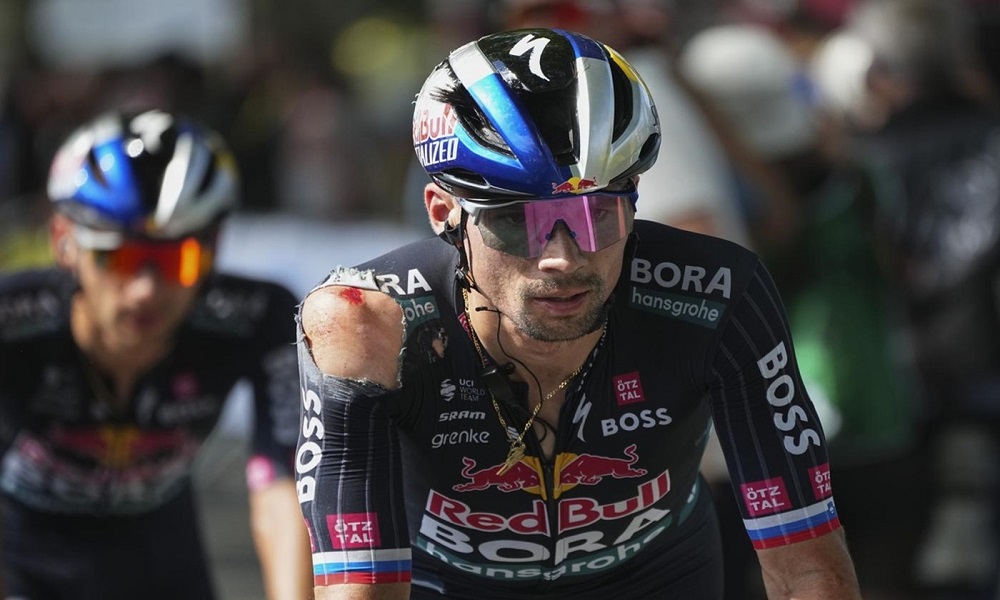 Ciclismo, altra frattura per Roglic: in dubbio la Vuelta