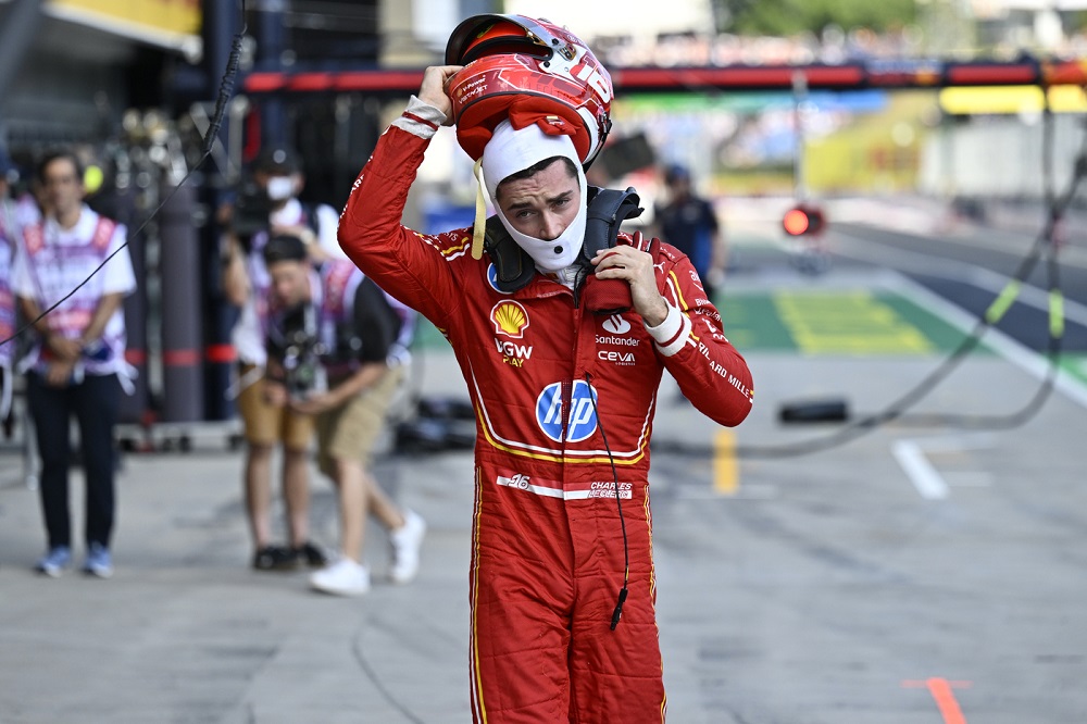 F1, Charles Leclerc a muro all’Hungaroring. Venerdì da dimenticare per il ferrarista – VIDEO
