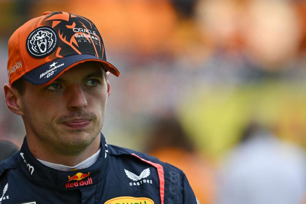 F1, Verstappen ai ferri corti con la Red Bull. Da “sei un bambino” all’ipotesi Mercedes sempre più forte