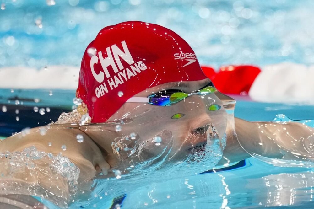 Nuoto, Qin Haiyang attacca: “Ci fanno fare continui test antidoping per disturbare la nostra preparazione”