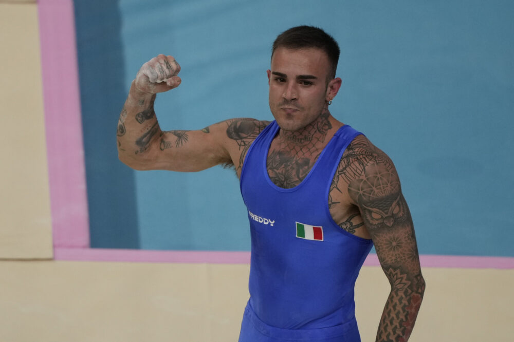 Ginnastica artistica, la formazione dell’Italia maschile per la finale alle Olimpiadi: scelti i terzetti per attrezzo