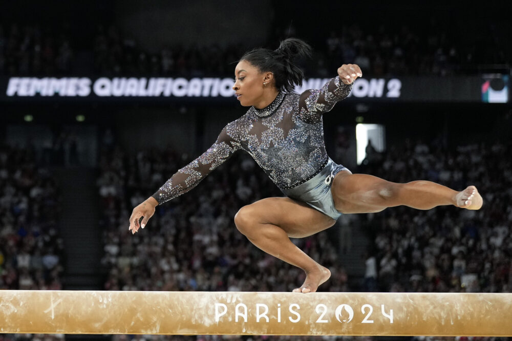 Ginnastica artistica, la startlist delle finale all-around alle Olimpiadi: ordini di rotazione, ci sono Esposito e D’Amato