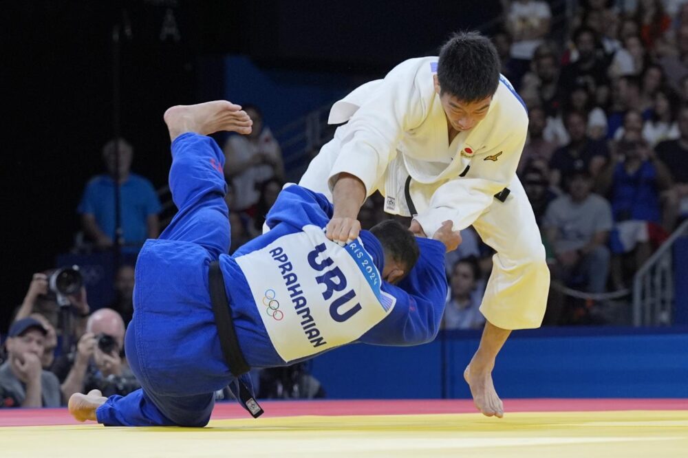 Judo, Nagase firma il bis olimpico nei -81 kg. Leski batte Agbegnenou e rovina la festa alla Francia