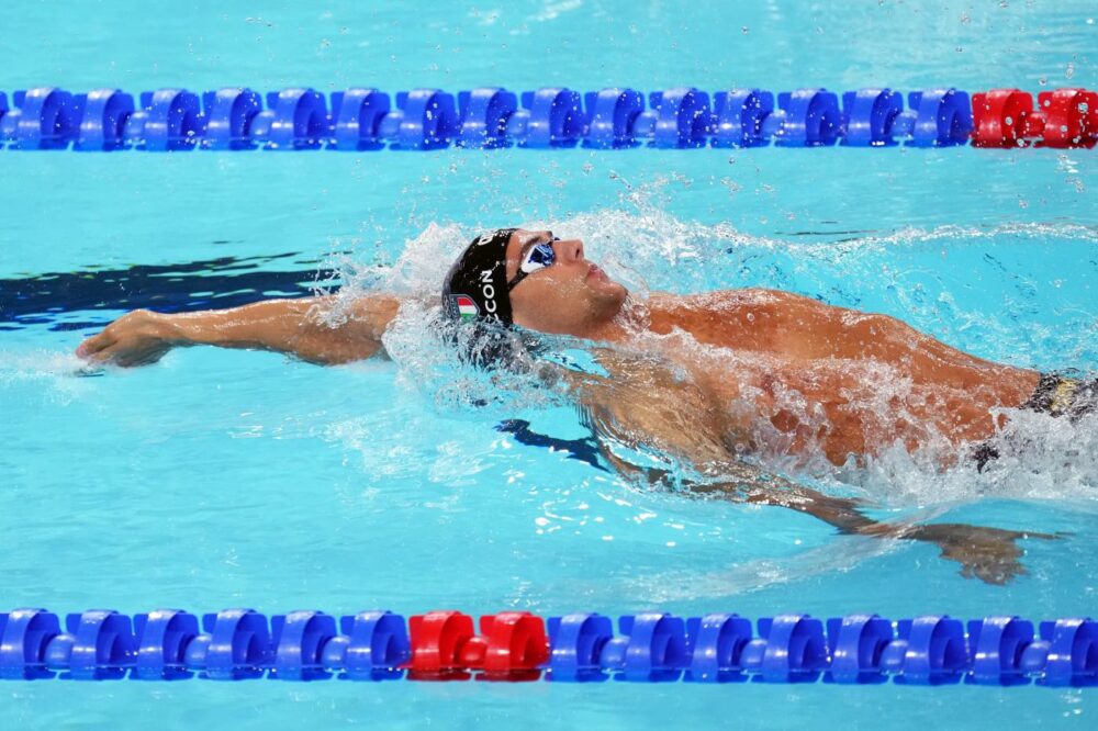 Nuoto, Thomas Ceccon fuori dalla finale dei 200 dorso alle Olimpiadi: beffa per 7 centesimi