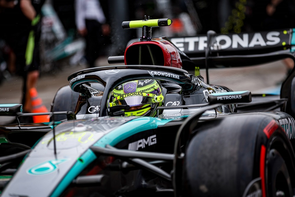 F1, Lewis Hamilton: “Contento per il podio dopo una bella gara. Sul contatto con Verstappen…”