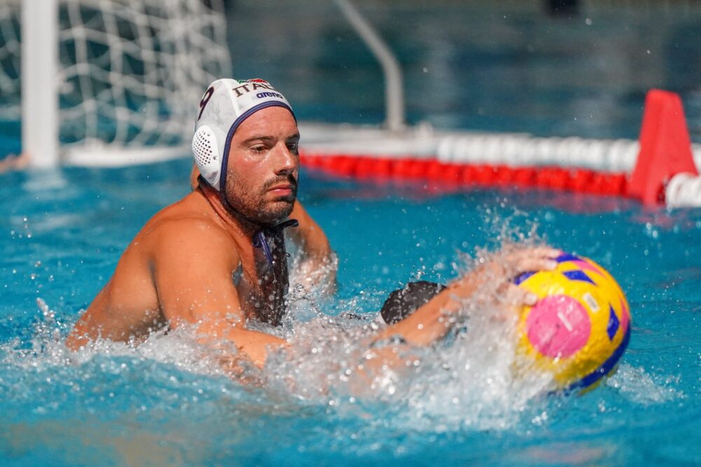 LIVE Italia-Montenegro 2-2, Olimpiadi Parigi pallanuoto in DIRETTA: rigore perfetto di Fondelli!