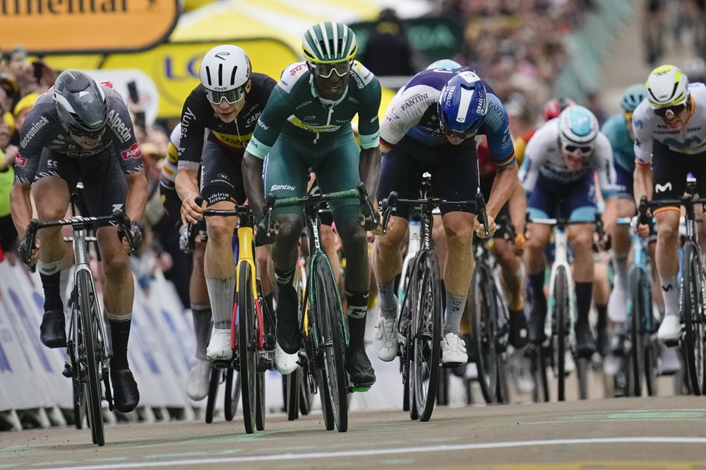 LIVE Tour de France 2024, tappa di oggi in DIRETTA: si riparte con una frazione per velocisti